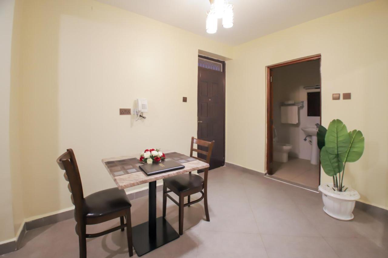 Lantern Serviced Apartments Найробі Екстер'єр фото